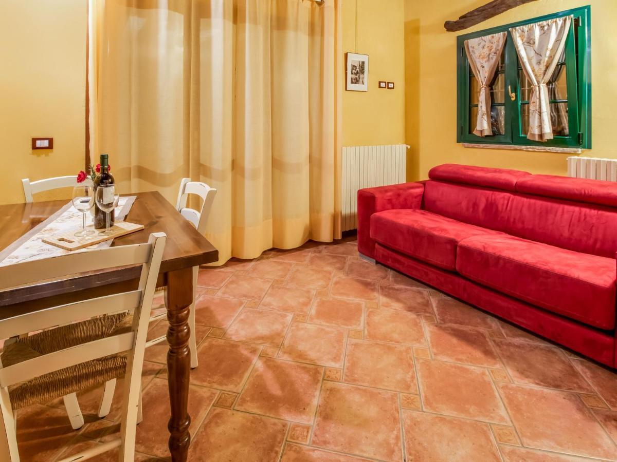 Cozy Chalet At Marone Lake Lombardy With Pool Экстерьер фото